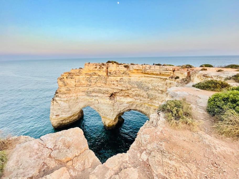 شقة Peradoce - Beach 150M - Terrace - Private Parking Armação de Pêra المظهر الخارجي الصورة