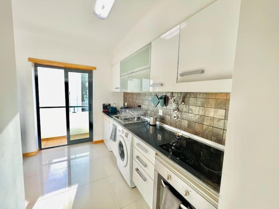 شقة Peradoce - Beach 150M - Terrace - Private Parking Armação de Pêra المظهر الخارجي الصورة